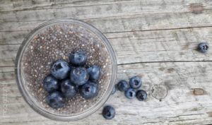 chia, chia zaad, havermelk, amandemelk, ahornsiroop