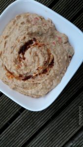 hummus, zongedroogde tomaat, enummervrij, hoemoes, kikkererwtenpasta